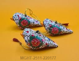 Handcrafted Decorative Ornaments | Paper Mache Hanging Art Pieces | Pack of 10,000 Coded: MGHT-2511-220176 to MGHT-2511-220187